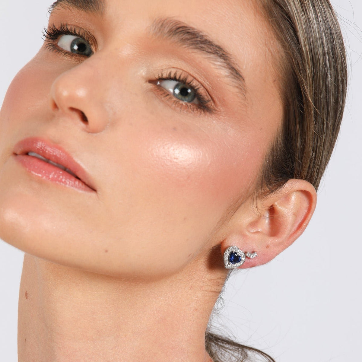 Aretes Heart Sapphire & Diamonds