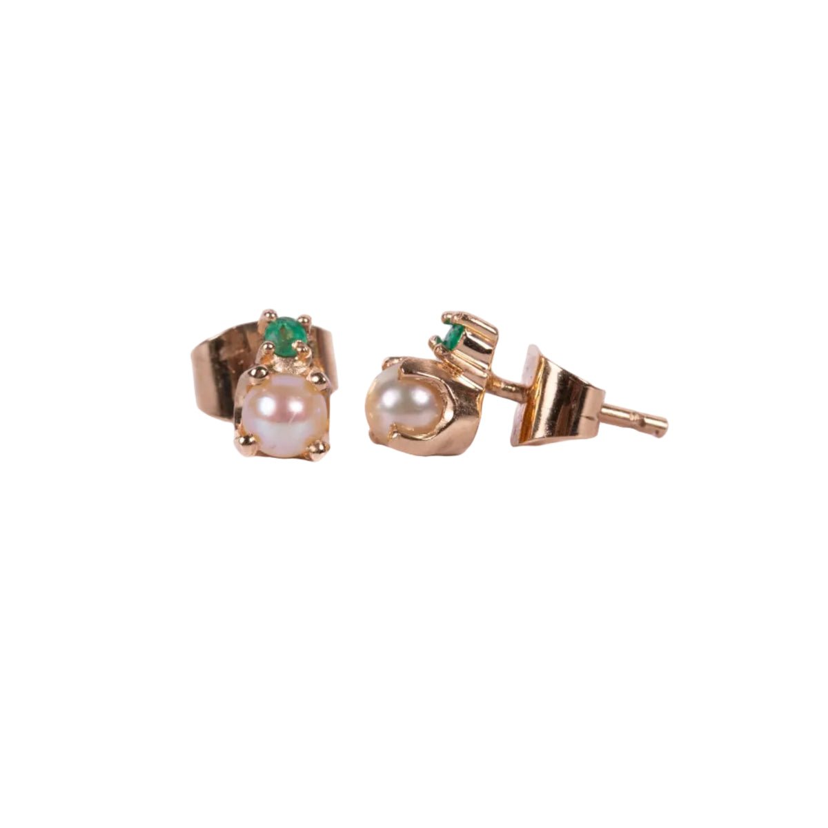 Esencia studs