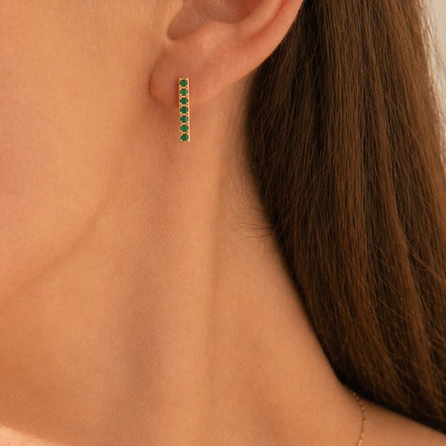Aretes línea esmeralda