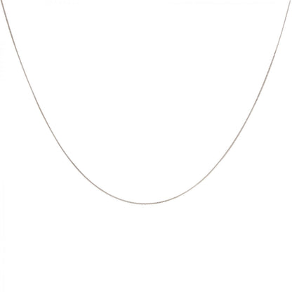 Cadena Gya in White